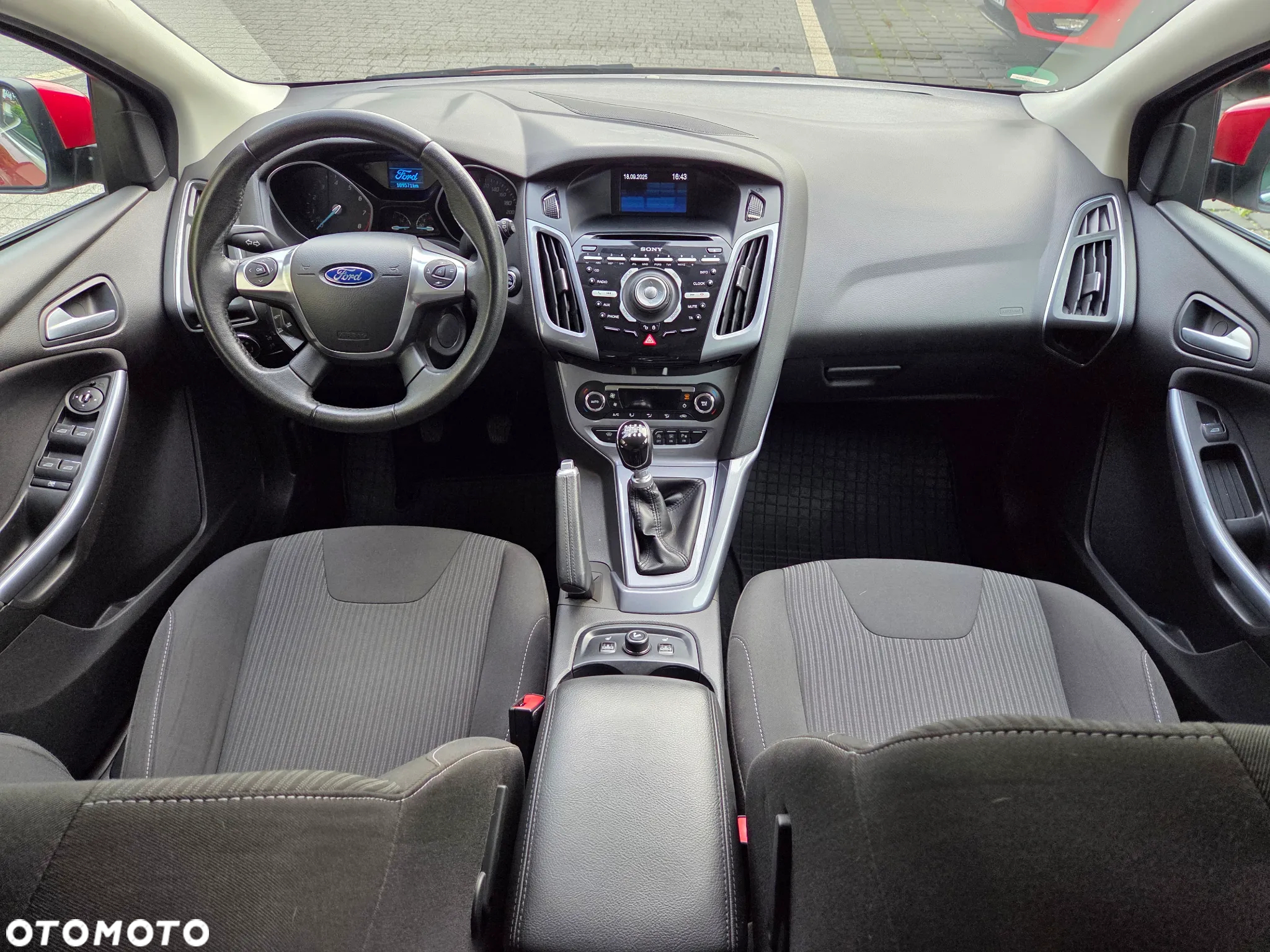 Ford Focus 1.0 EcoBoost Start-Stopp-System Titanium - 4