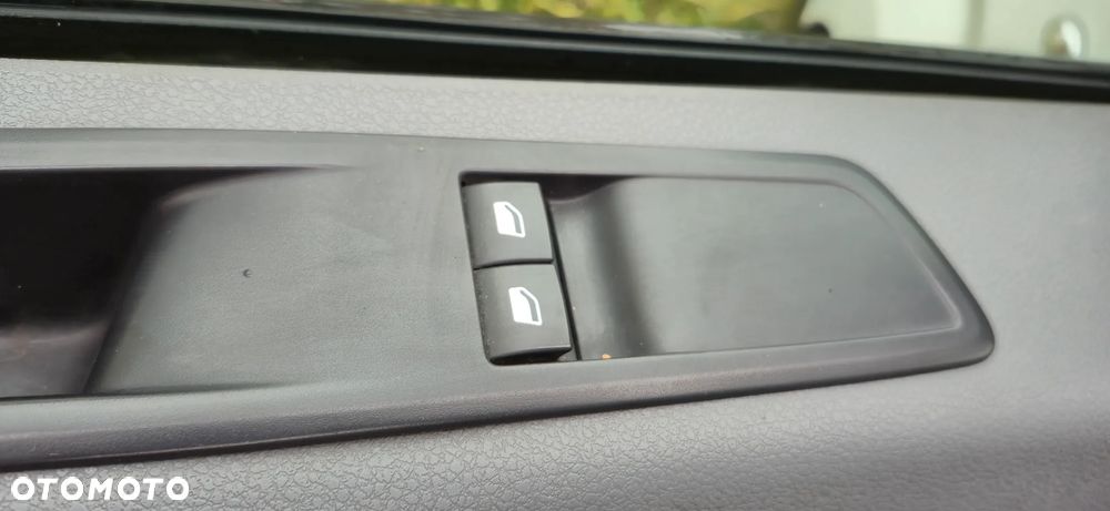 Citroën SpaceTourer 1.6 BlueHDi M Shine - 17