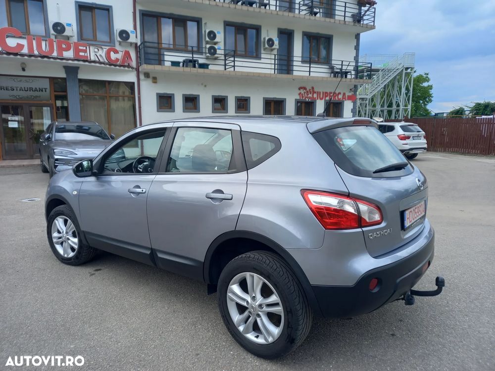 Nissan Qashqai 1.6 DCI DPF Start/Stop acenta - 2