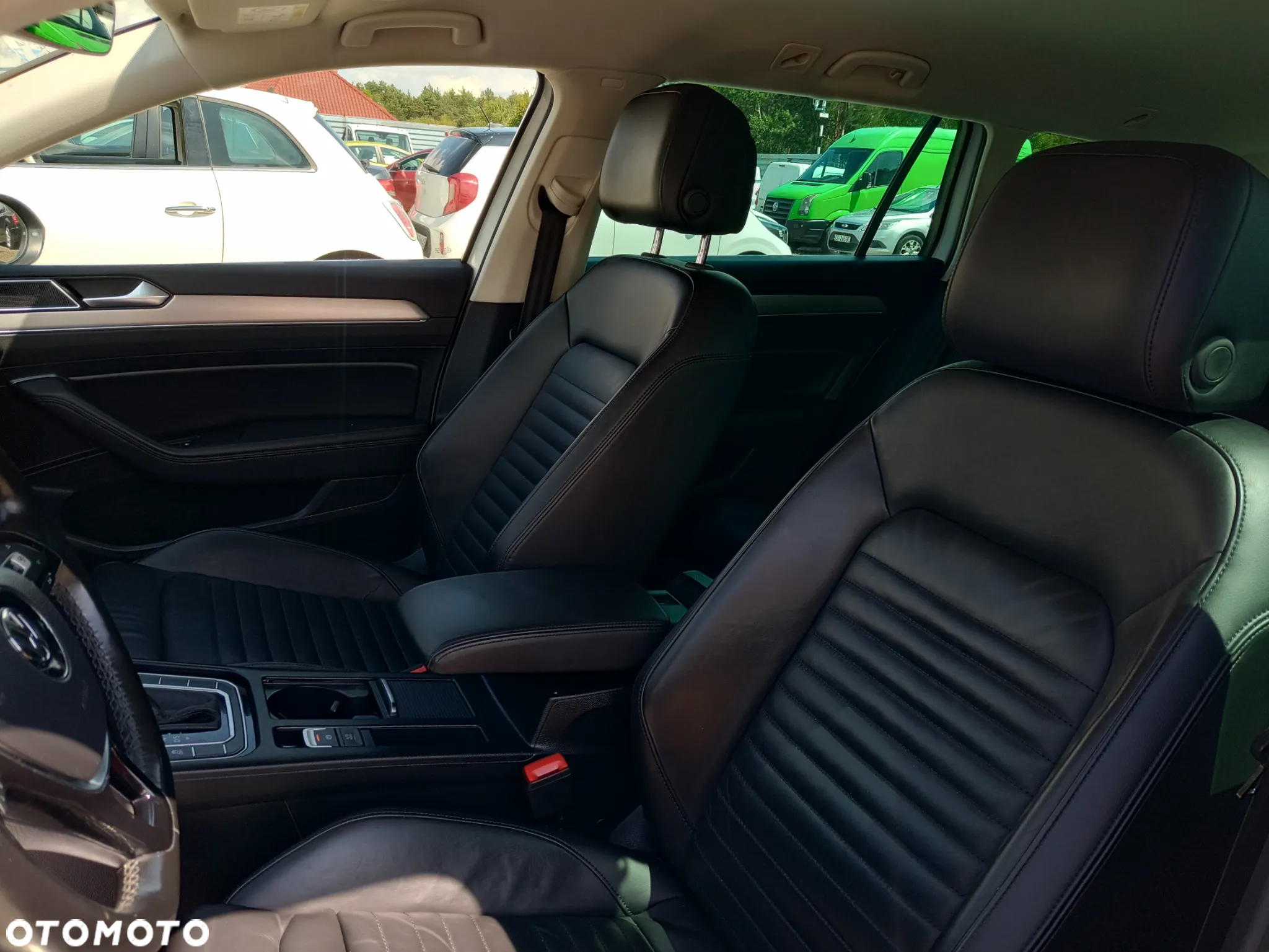 Volkswagen Passat 2.0 TDI BMT 4Mot Highline DSG - 13