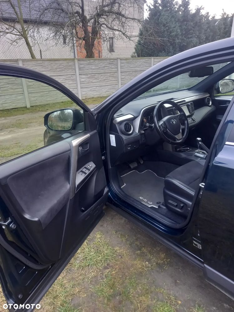 Toyota RAV4 Hybrid Prestige 4x4 - 7