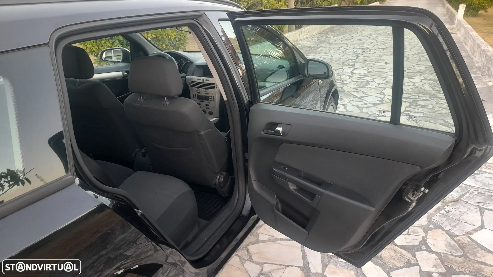 Opel Astra Caravan 1.3 CDTi Enjoy - 32
