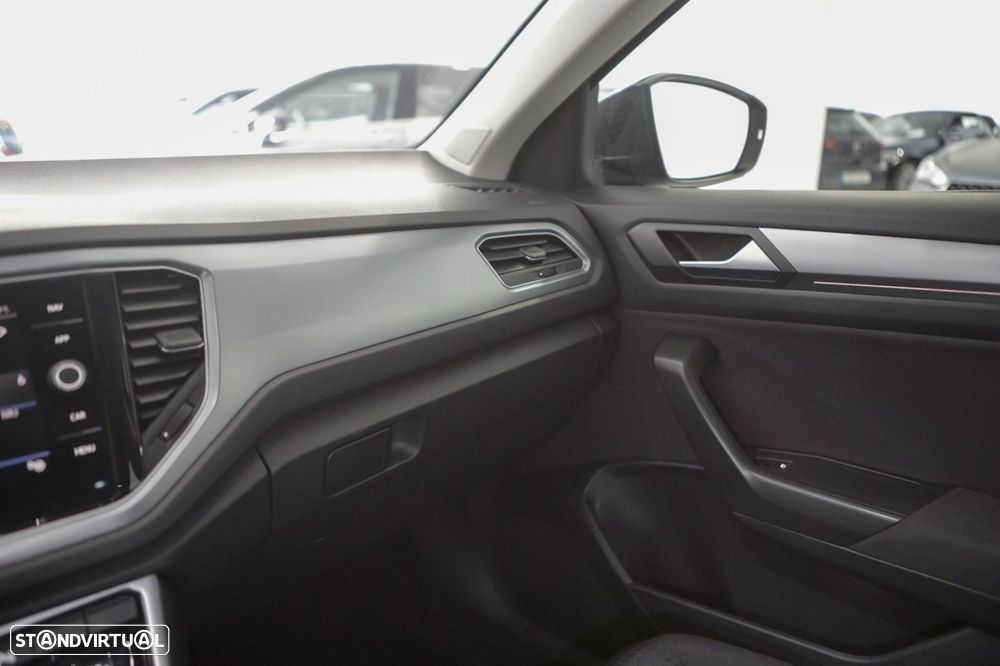 VW T-Roc 1.5 TSI Beats DSG - 30