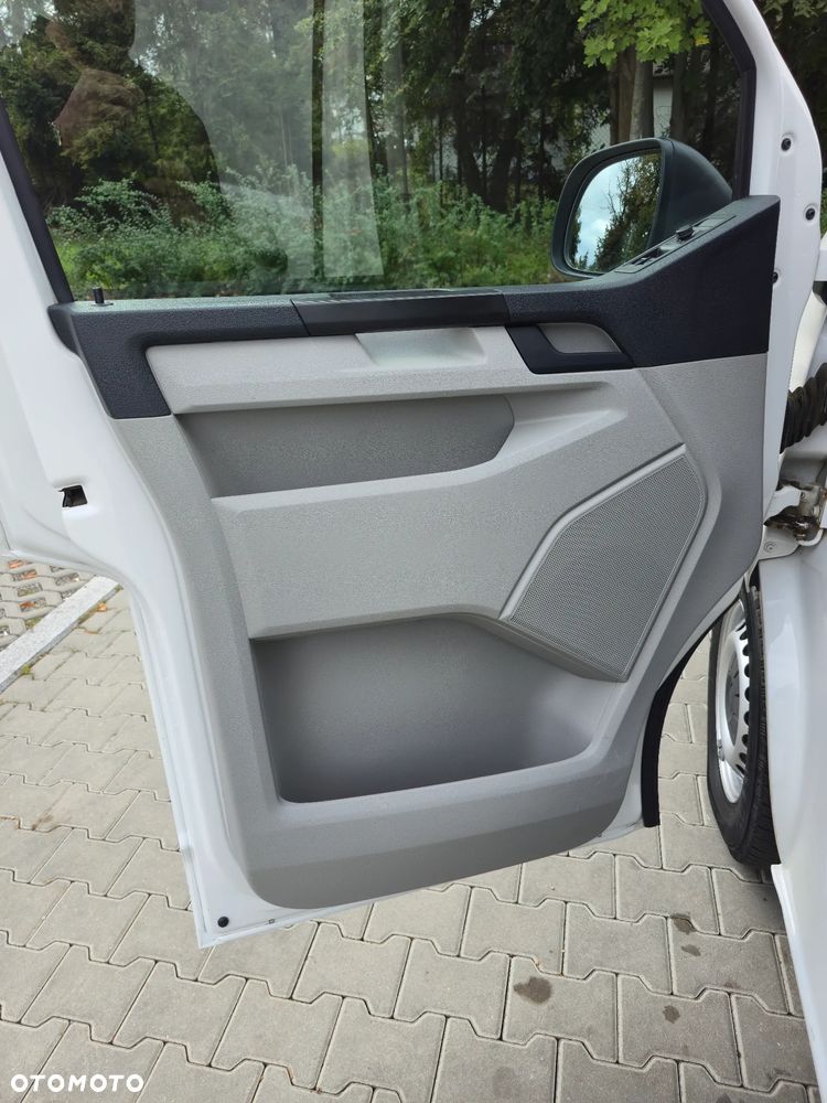 Volkswagen Transporter T6 - 20
