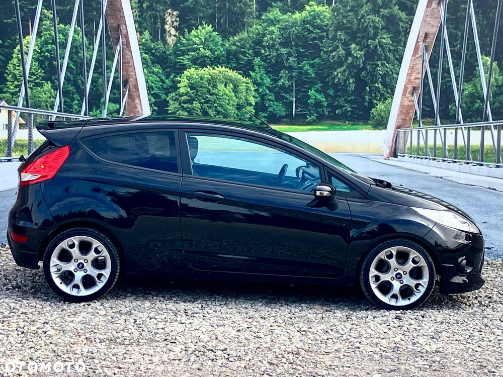 Ford Fiesta 1.6 Titanium - 7