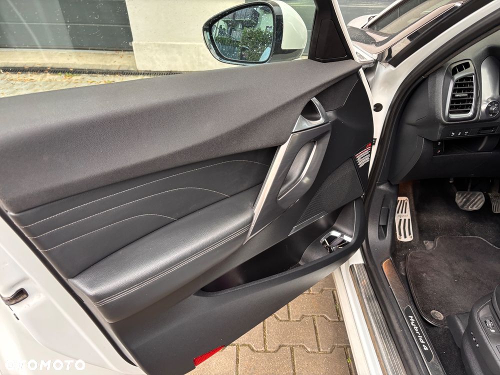 Citroën DS5 HDi 165 SoChic - 15