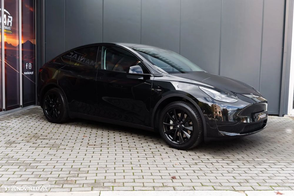 Tesla Model Y RWD - 3