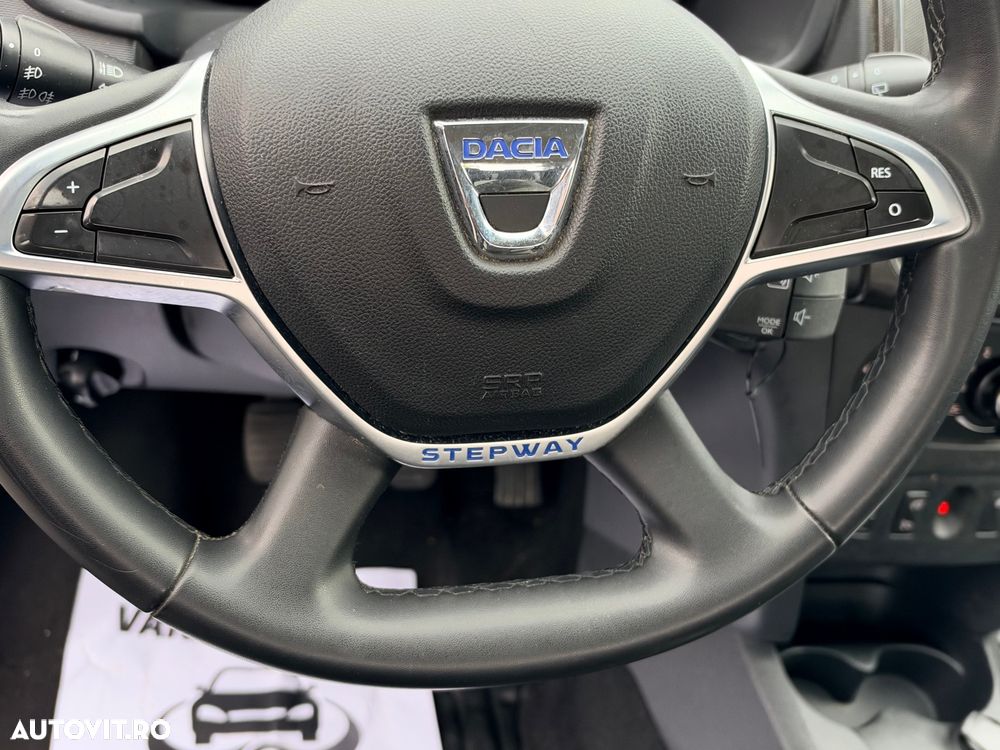 Dacia Sandero Stepway TCe 90 MT6 Comfort - 16