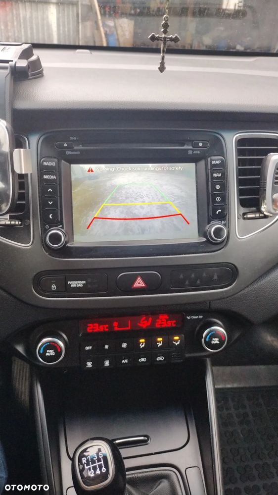 Kia Carens 1.7 CRDi L 7os - 3