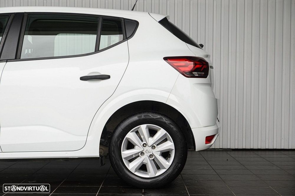 Dacia Sandero SCe 65 Essential - 13