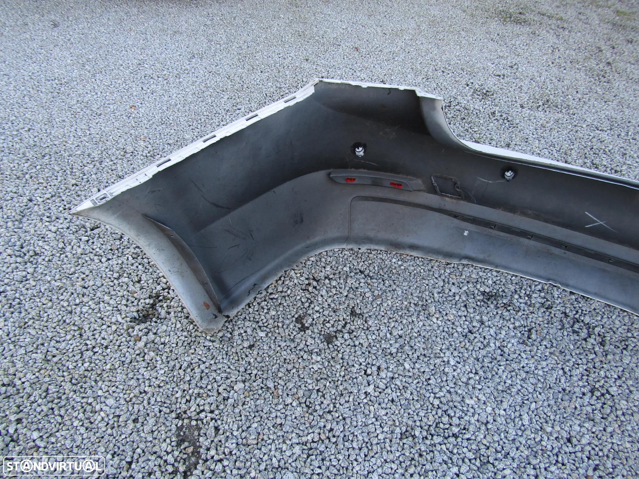 Para-choques tras  BMW F30 LIN (original) em bom estado - 6