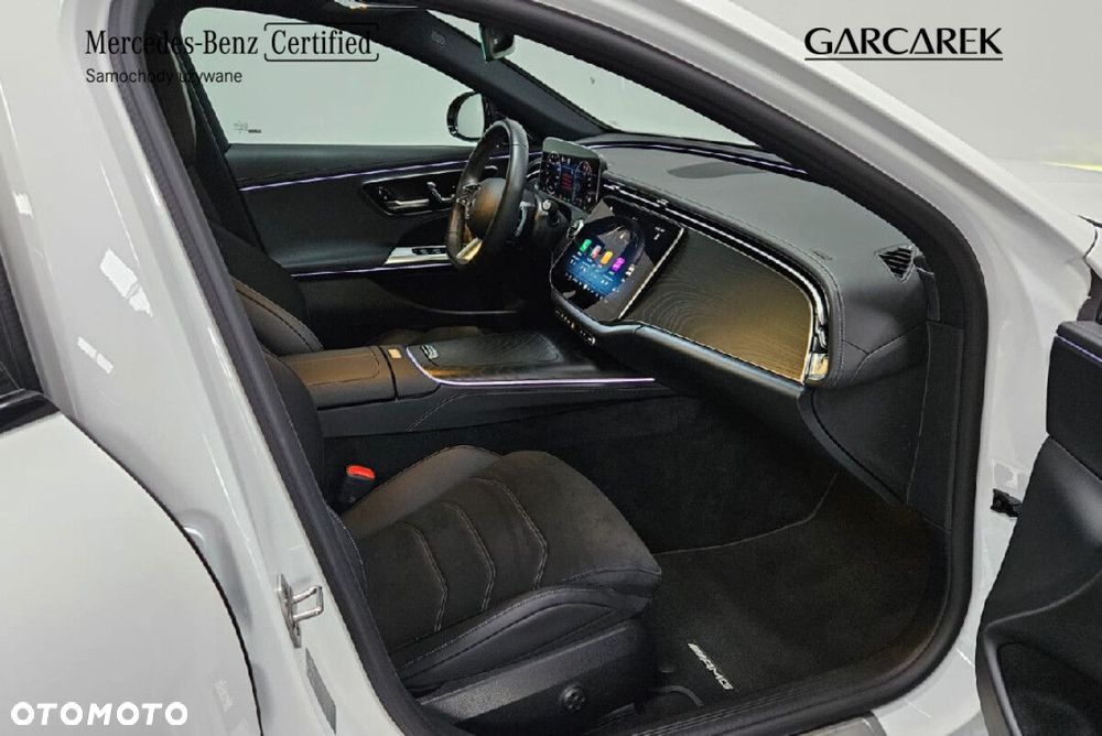 Mercedes-Benz Klasa E - 23