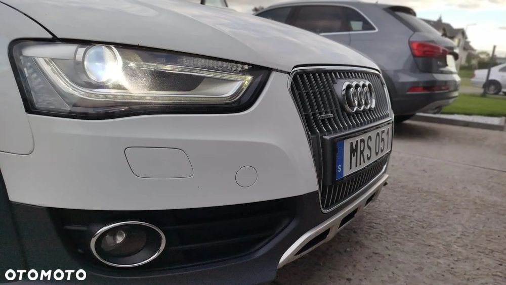 Audi A4 Allroad 2.0 TDI Quattro S tronic - 9