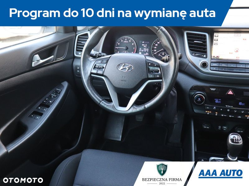 Hyundai Tucson - 8
