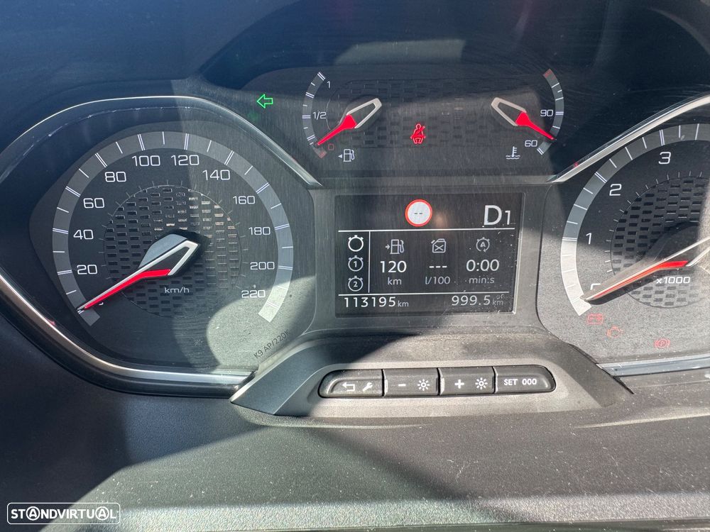 Peugeot Rifter 1.5 BlueHDi Longa GT Line EAT8 - 6