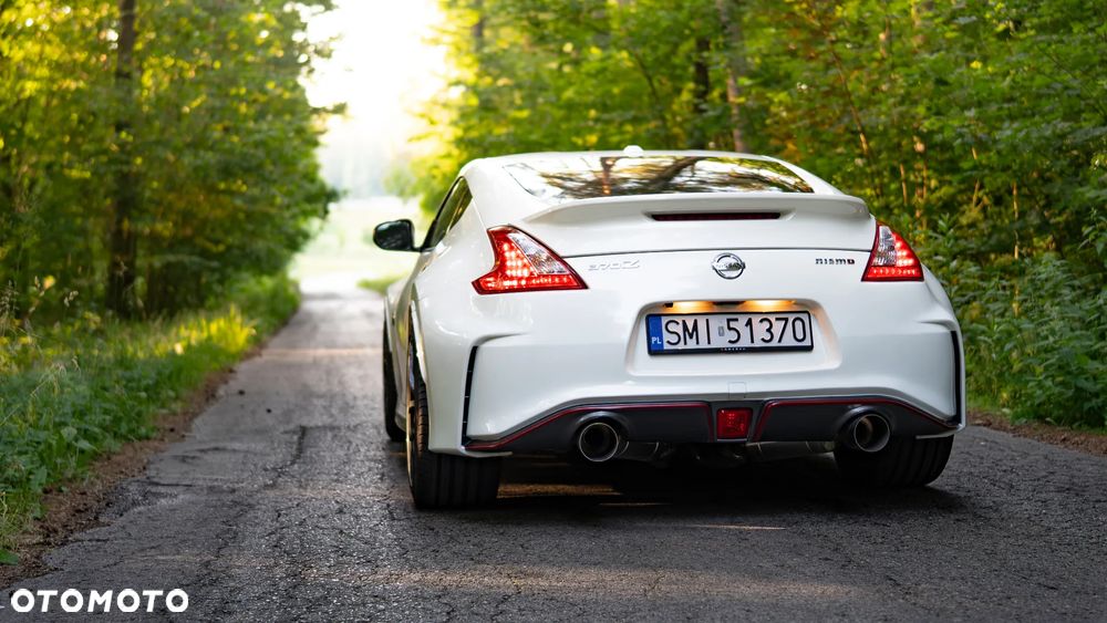 Nissan 370 Z 3.7 V6 Nismo - 13