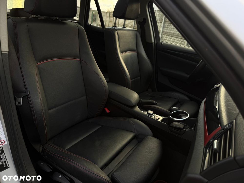 BMW X1 xDrive18d Sport Line - 8