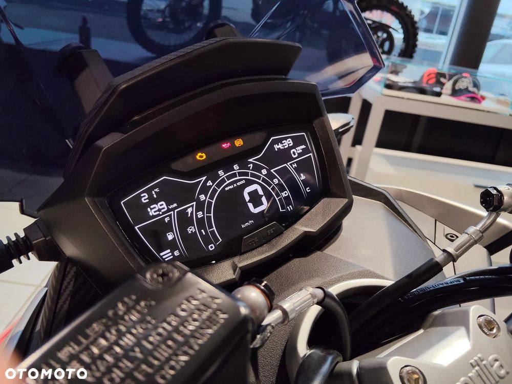 Aprilia SR - 12