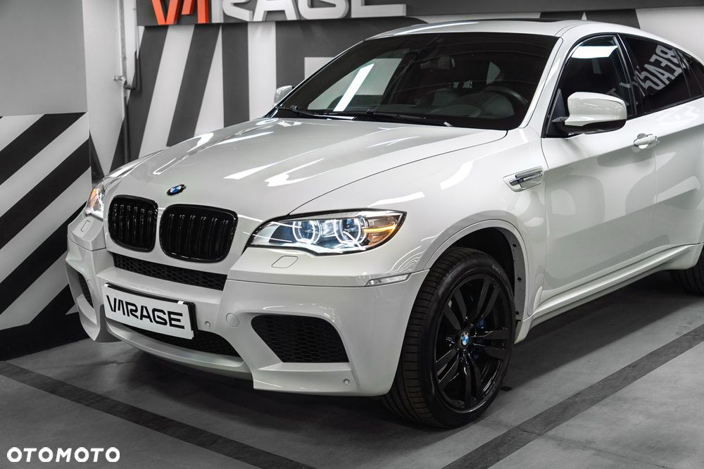 BMW X6M - 12