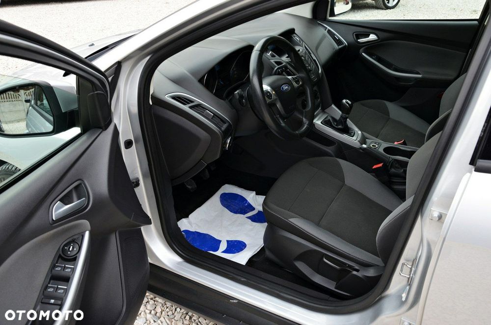 Ford Focus 1.6 TI-VCT Champions Edition - 7