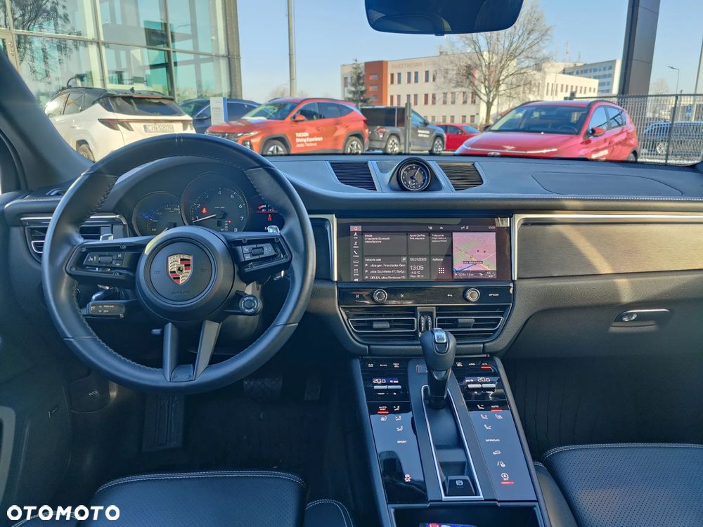 Porsche Macan Standard - 14