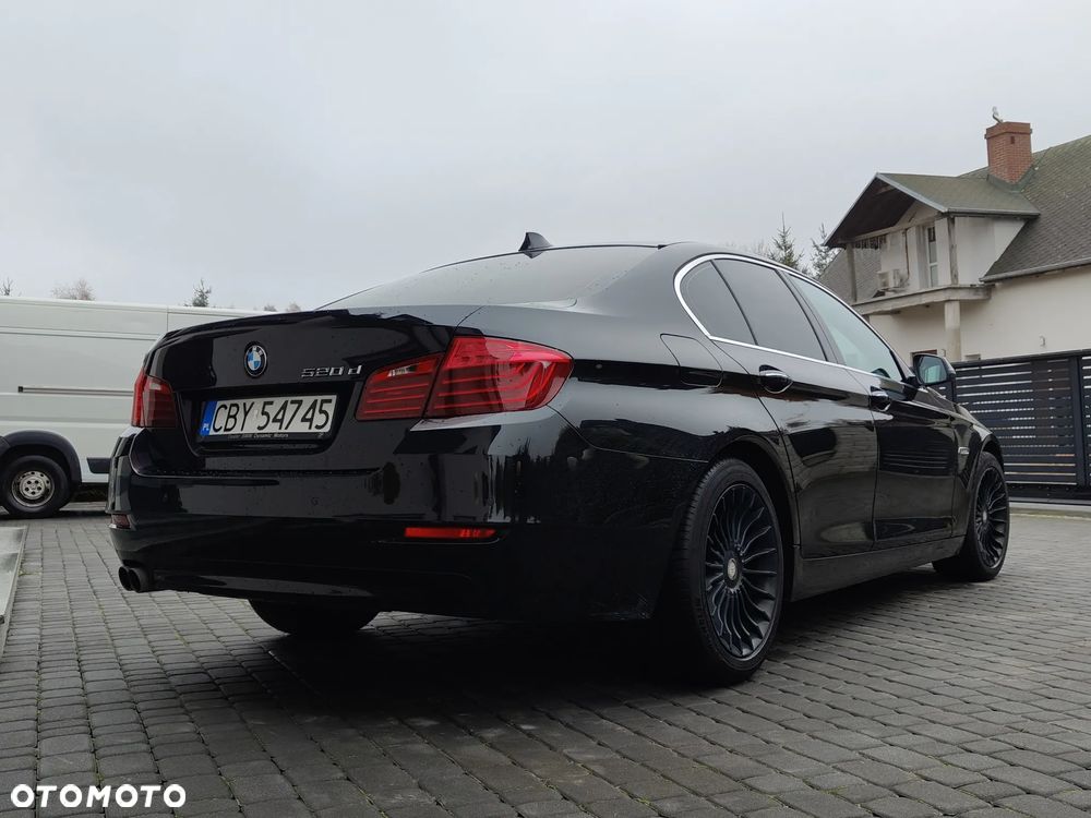 BMW Seria 5 520d - 7