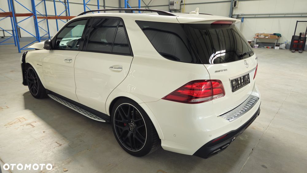 Mercedes-Benz GLE - 4