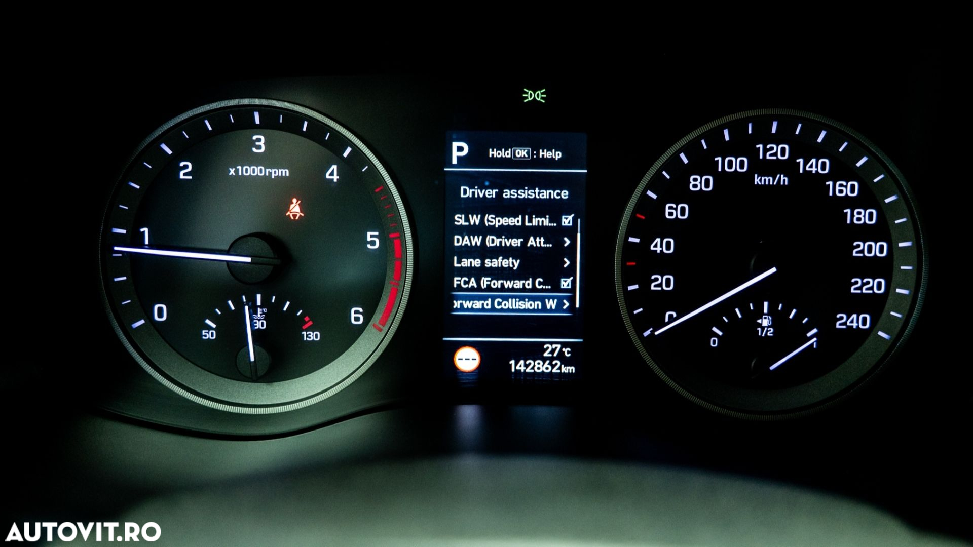 Hyundai Tucson 1.6 CRDi 48V-Hybrid 2WD DCT Trend - 27