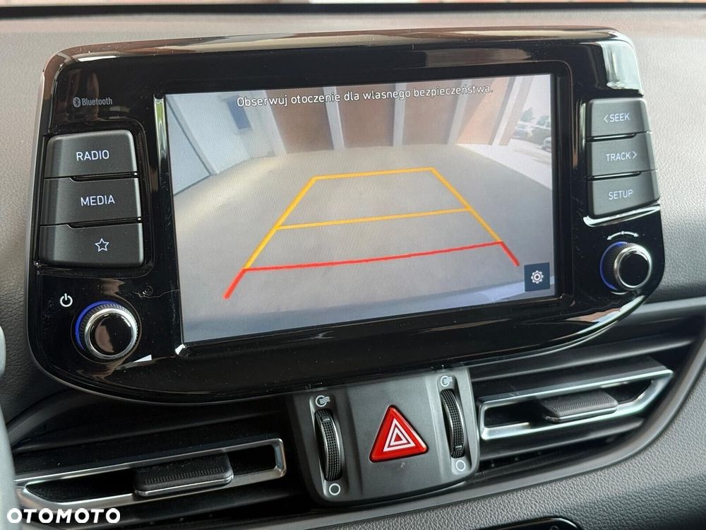 Hyundai i30 1.5 DPI Comfort - 23