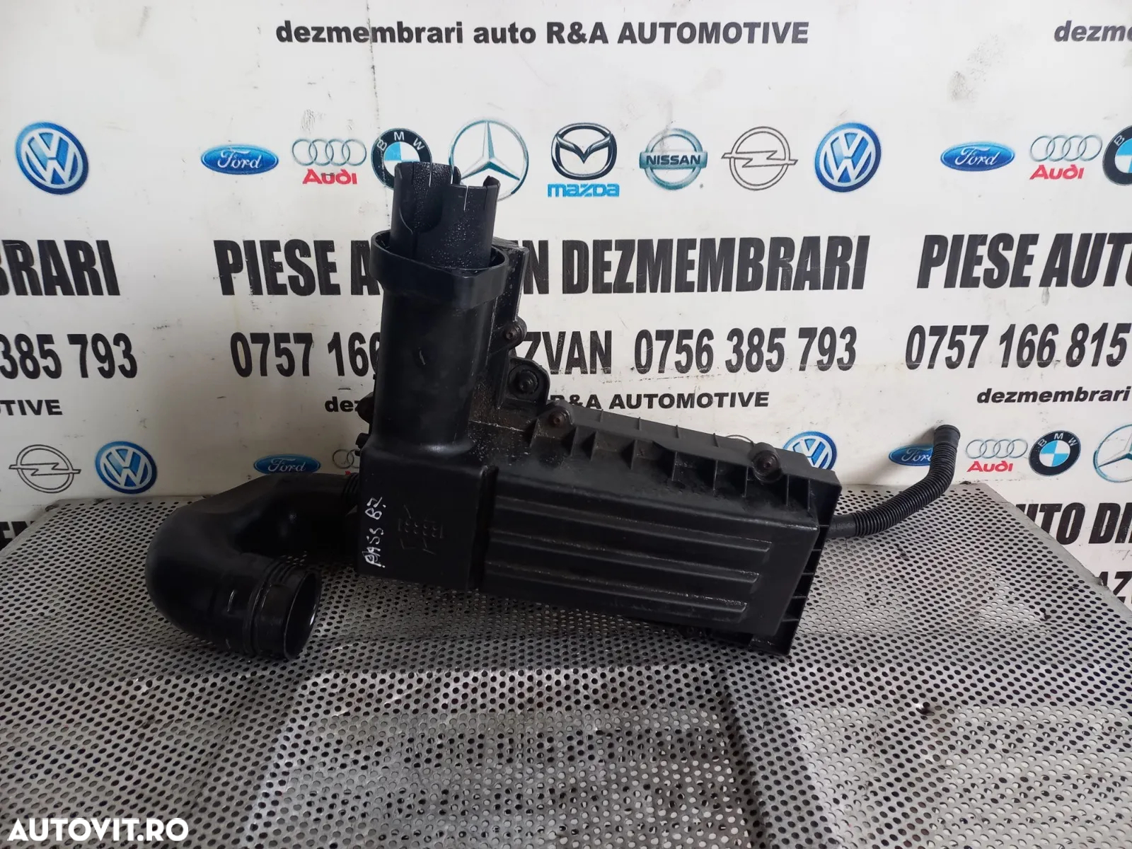 Carcasa Filtru Aer Vw Passat B7 1.6 Tdi An 2011-2012-2013-2014-2015 Motor 1.6 Tdi CAY - Dezmembrari - 5