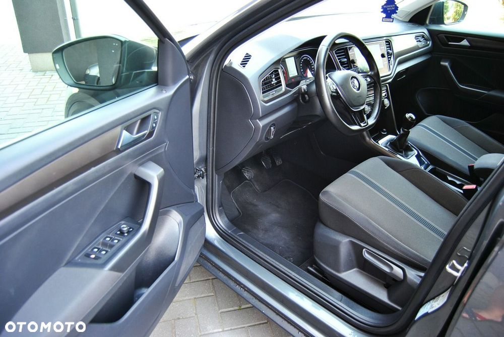 Volkswagen T-Roc 1.5 TSI Final Edition - 9