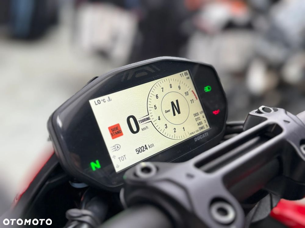 Ducati Hypermotard - 12