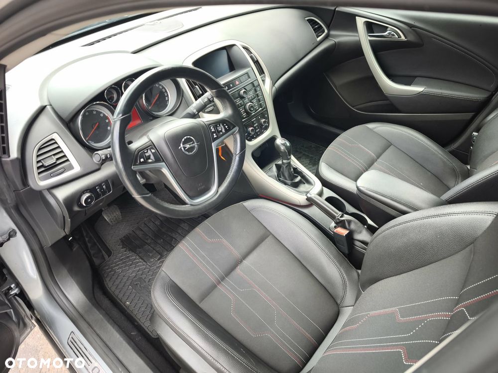 Opel Astra 1.4 T Edition 150 - 7