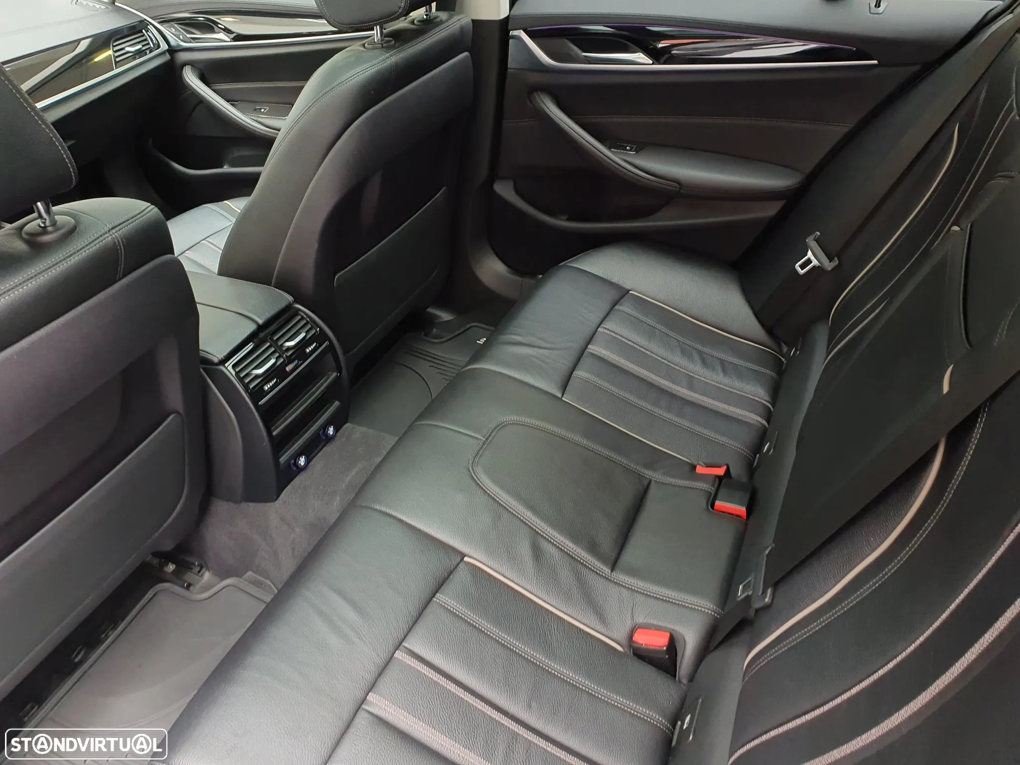 BMW 525 d Touring Aut. Luxury Line - 27