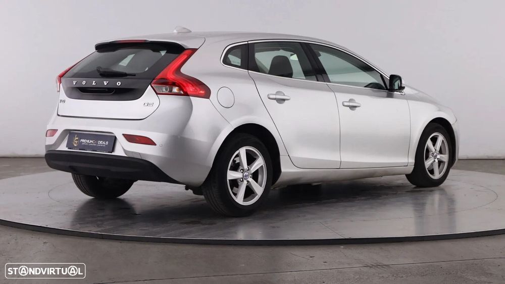 Volvo V40 1.6 D2 Eco Momentum - 8