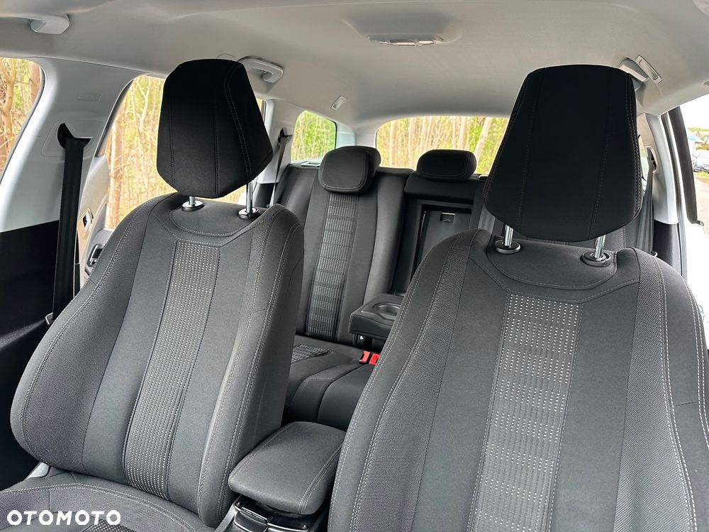 Peugeot 308 PureTech 130 GPF Stop & Start Allure - 12