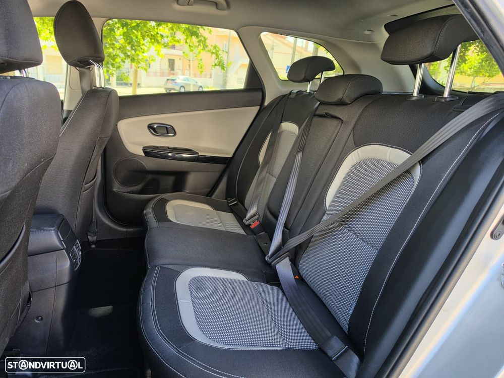 Kia Ceed SW 1.6 CRDi TX Prime - 8