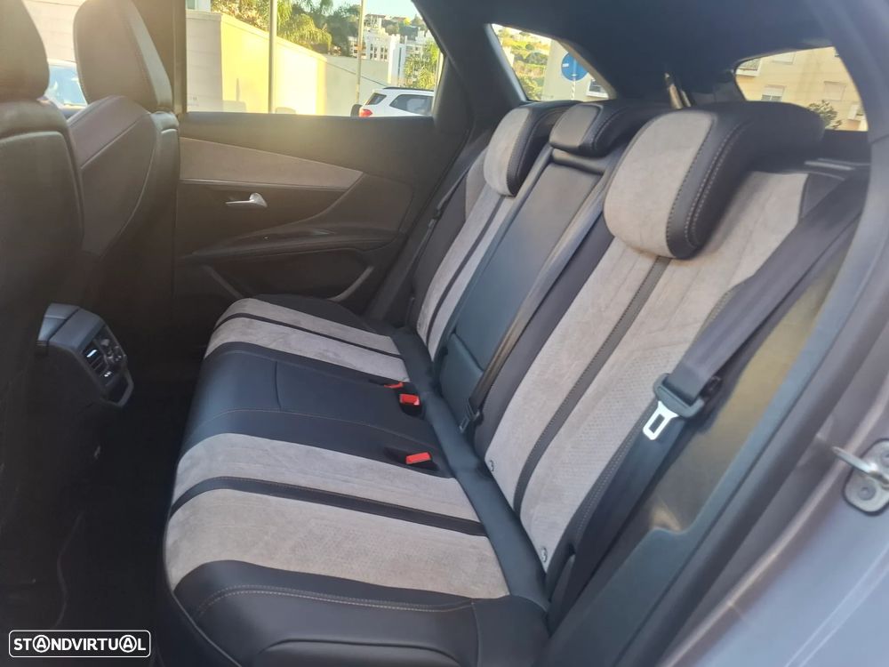 Peugeot 3008 1.6 Hybrid4 GT Pack e-EAT8 - 34