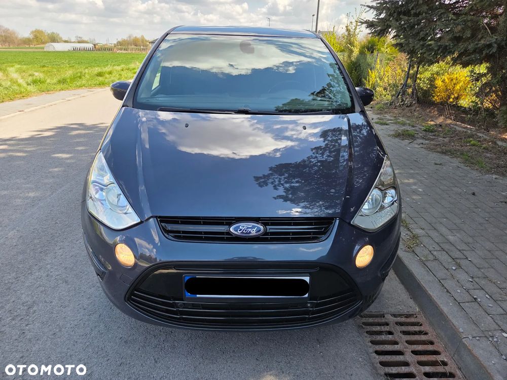 Ford S-Max - 9