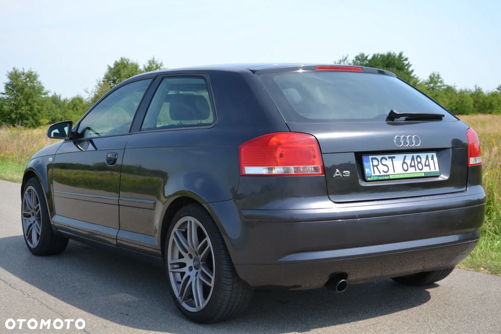 Audi A3 3-drzwiowe 1.6 S Line Sportpaket plus - 16