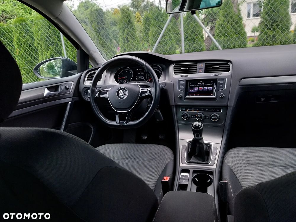 Volkswagen Golf 1.6 TDI DPF Highline - 5