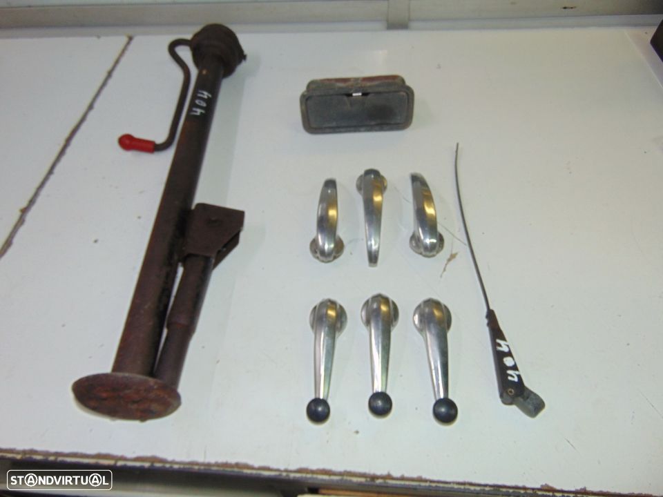 Peugeot 404 varias peças - 1