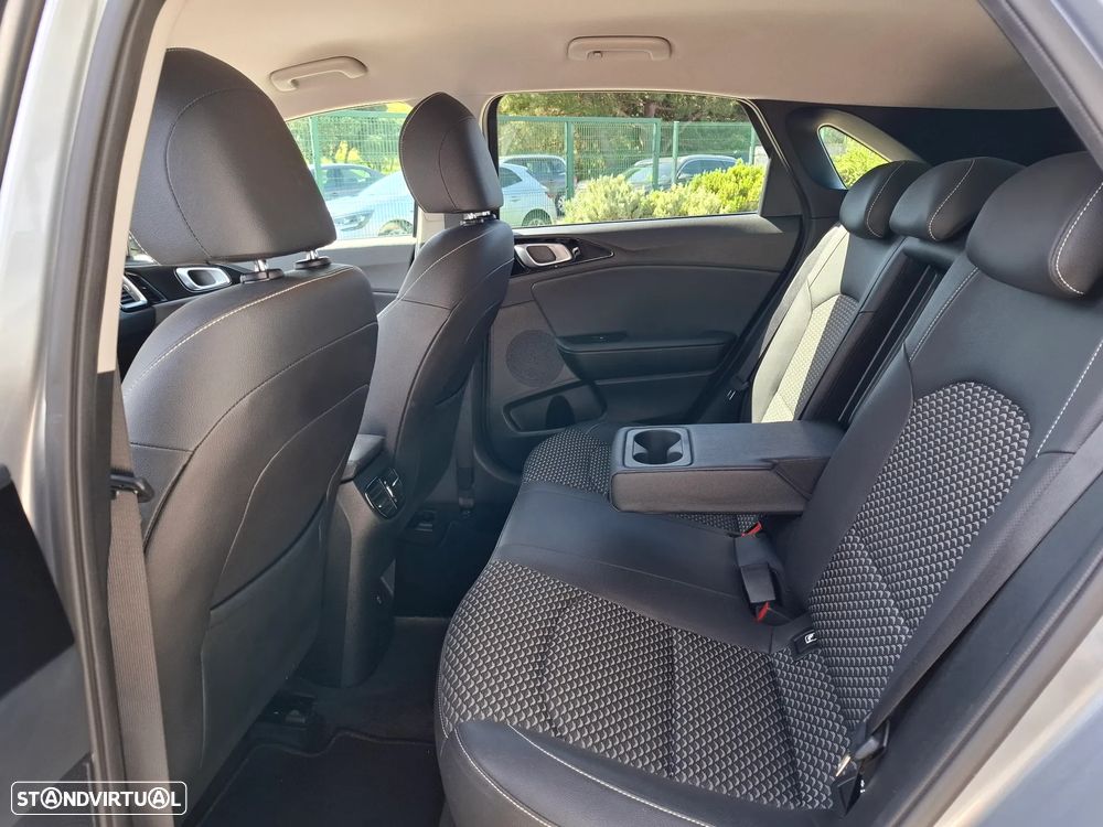 Kia Ceed 1.0 T-GDI Drive - 34