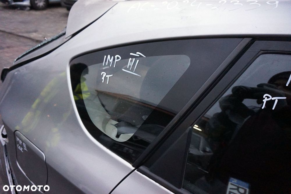 SZYBA KAROSERYJNA TYLNA PRAWA BOCZNA IMPREZA III GH HB 65209FG000 SUBARU 2007-2011 - 2