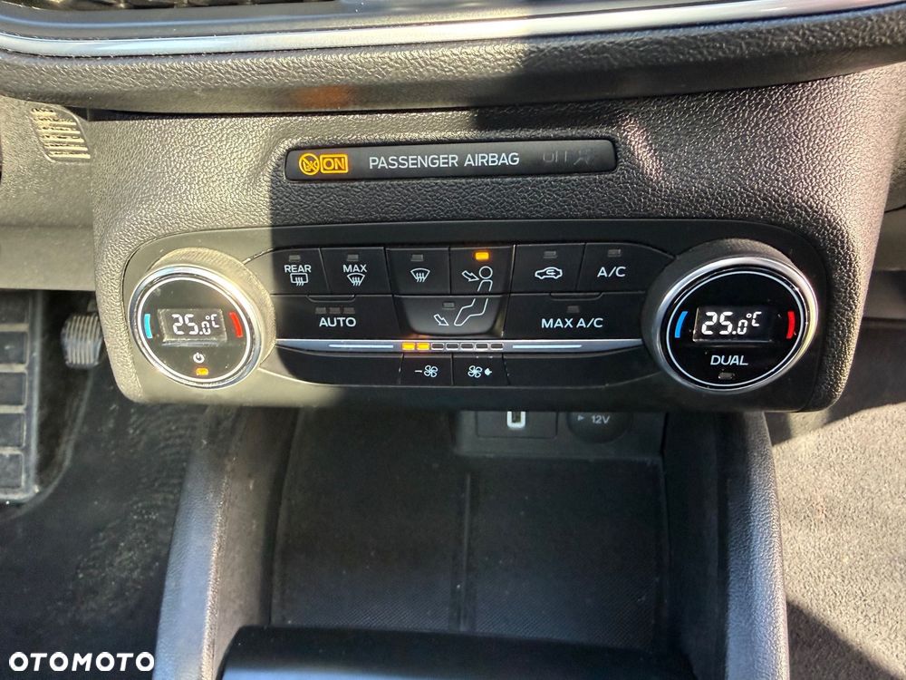 Ford Focus - 9