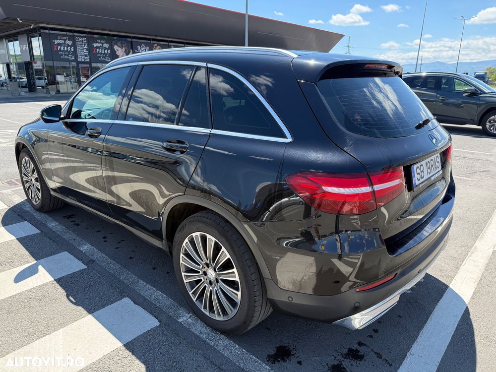 Mercedes-Benz GLC 220 d 4MATIC - 4