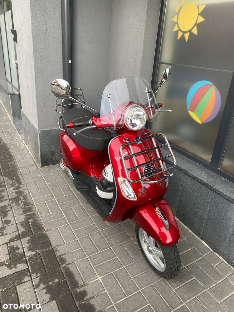 Piaggio Vespa - 1