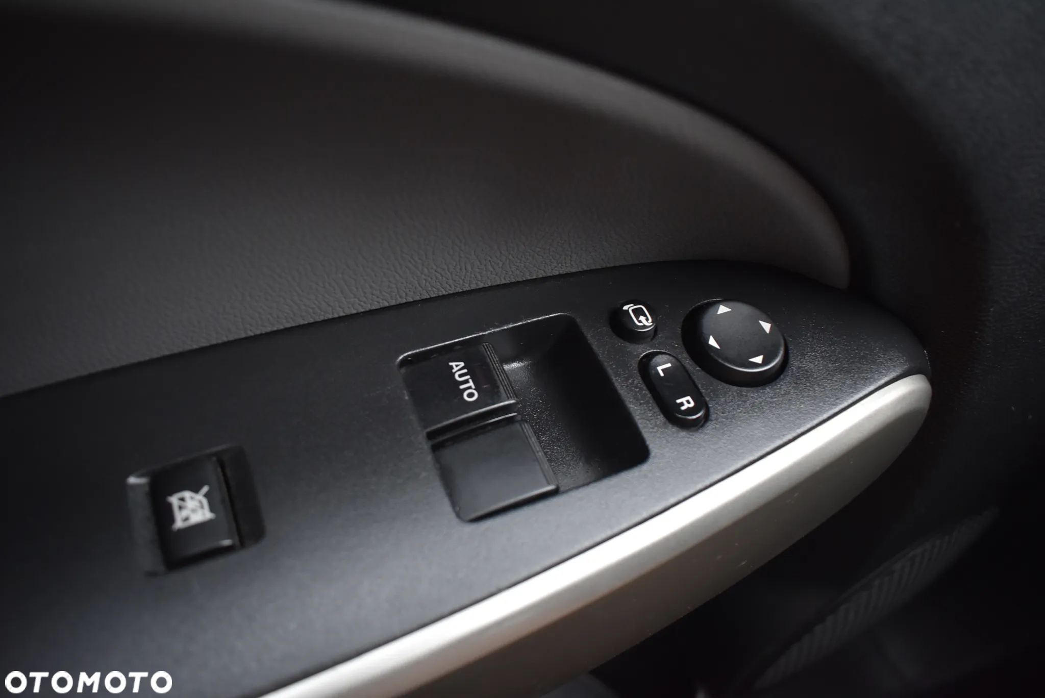 Mazda 2 1.3 Exclusive - 13