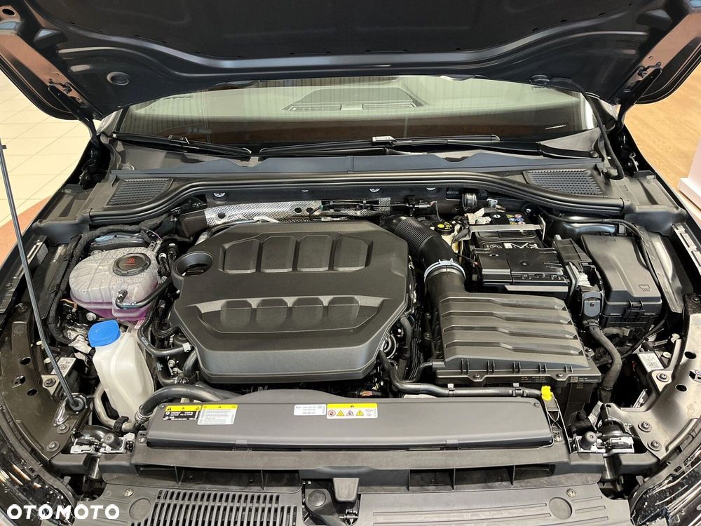 Volkswagen Golf - 41