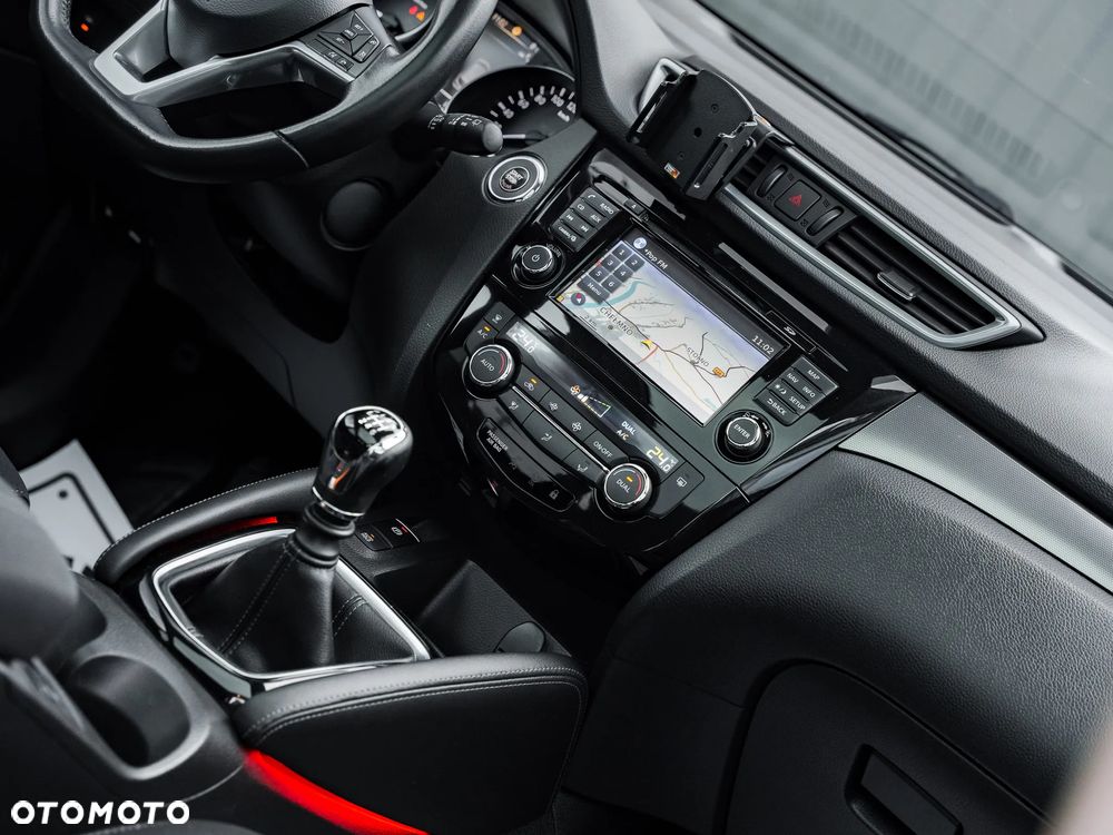 Nissan Qashqai 1.2 DIG-T N-Connecta - 21